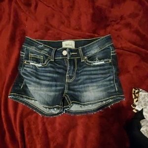 Light distressed Jean Shorts